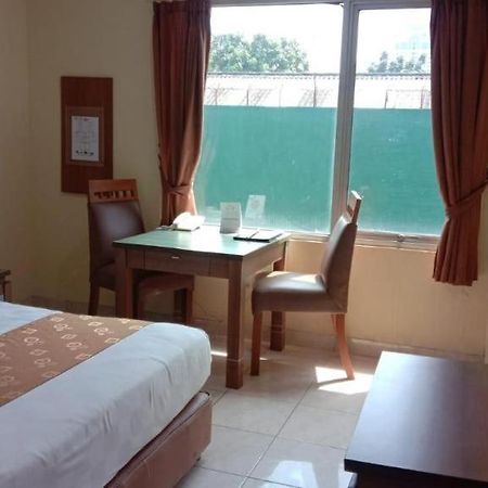 Hotel Senen Indah Syariah Jakarta Kültér fotó