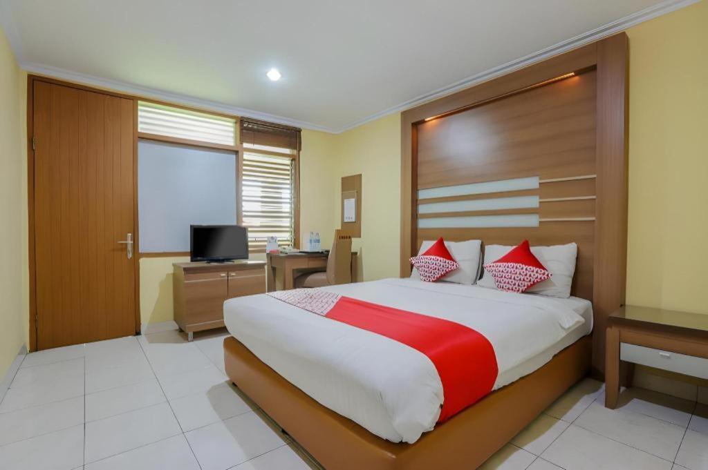 Hotel Senen Indah Syariah Jakarta Kültér fotó
