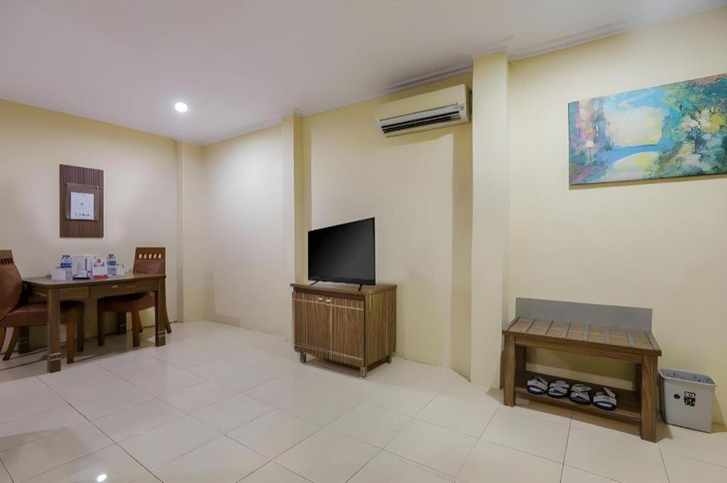 Hotel Senen Indah Syariah Jakarta Kültér fotó