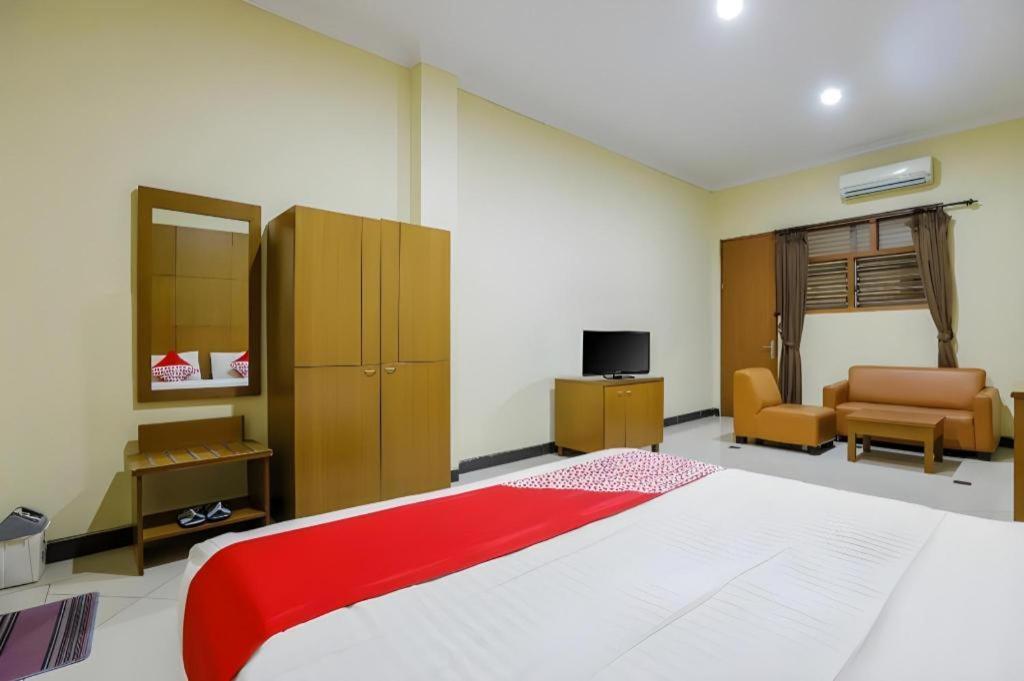 Hotel Senen Indah Syariah Jakarta Kültér fotó