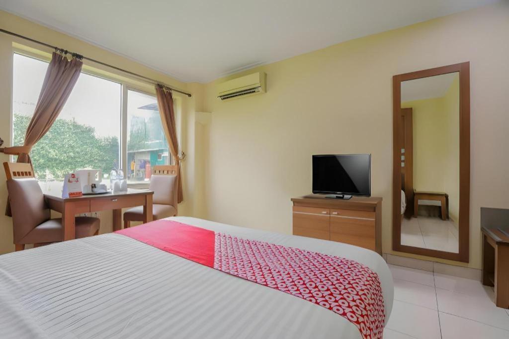 Hotel Senen Indah Syariah Jakarta Kültér fotó