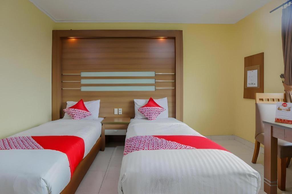 Hotel Senen Indah Syariah Jakarta Kültér fotó